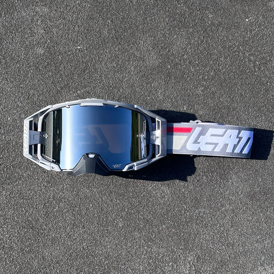Pack Vision — Blanc / noir / rouge / verre miroir bleu